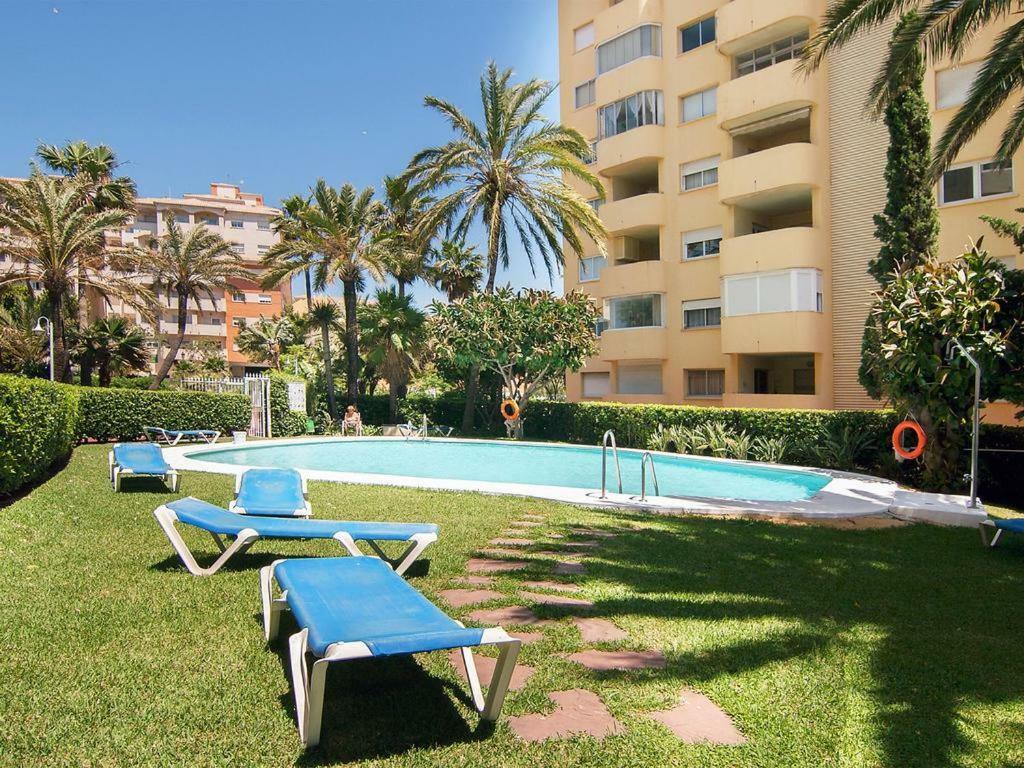 Urbanizacion Puerto Paraiso Estepona Exterior foto